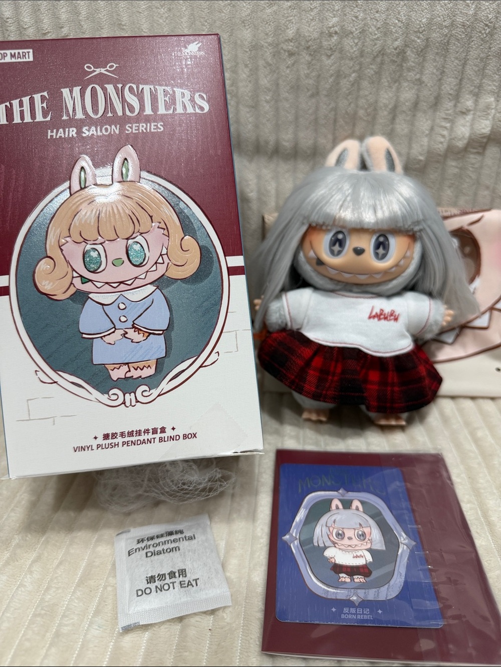 BORN REBEL-The Monsters Hair Salon Series Vinyl Plush Pendant. New. Verified.